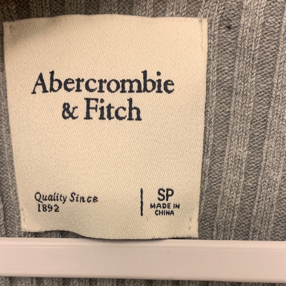 Abercrombie & Fitch Gray midi sweater dress with cardigan set - Picture 2 of 5